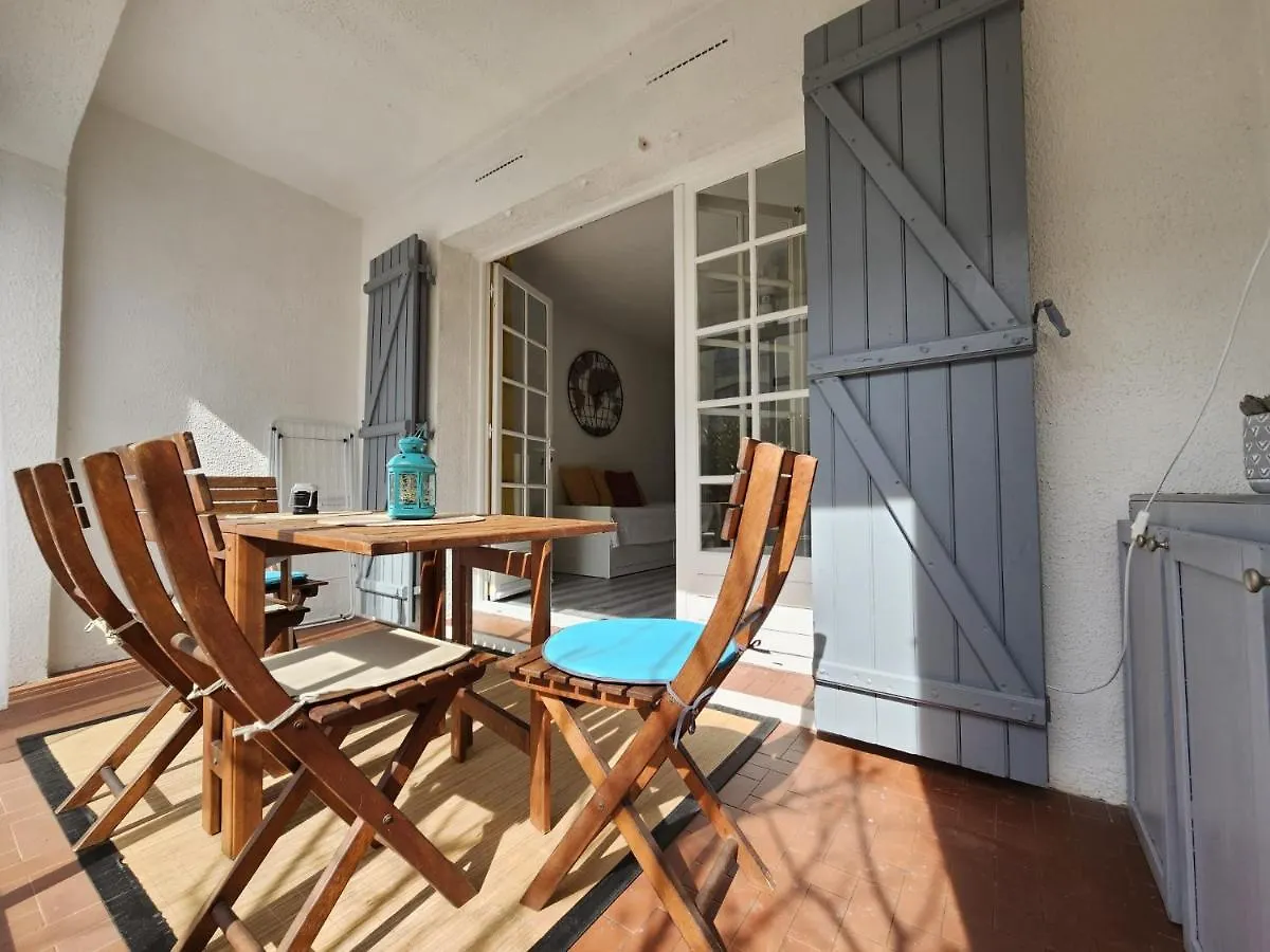 Spacieux Studio Avec Jardin Six-Fours-les-Plages Apartment